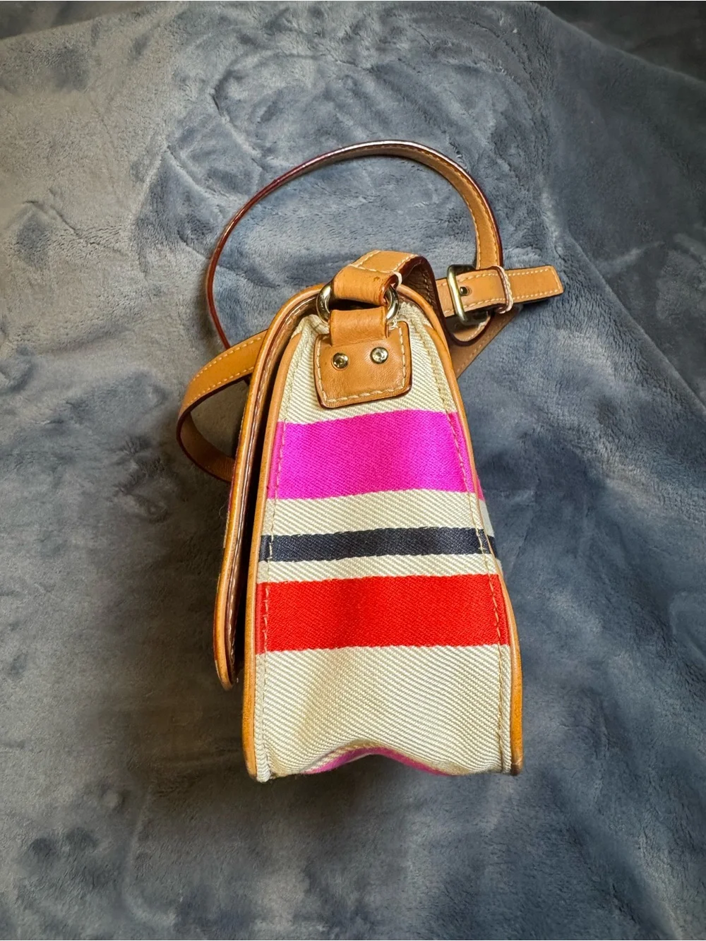 Kate Spade Fynn Crossbody inOak Island Stripe